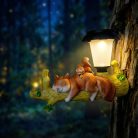 Akasztható LED-es szolár mókus lámpa – melegfehér kerti dekoráció, napelemes, 25x6x19 cm