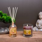 Illatgyertya és pálcikás illatosító szett – Mézeskalács (120 g + 100 ml)